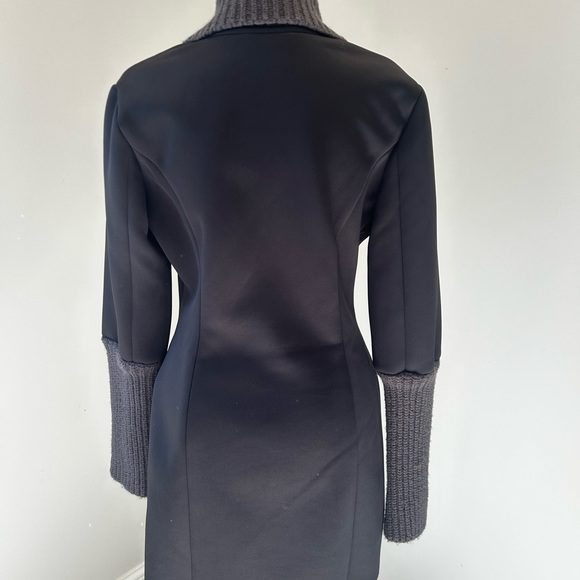 Venus Beautiful Blazer Jacket with Sweater detail on Neck & Sleeves. Size M - Picture 2 of 6